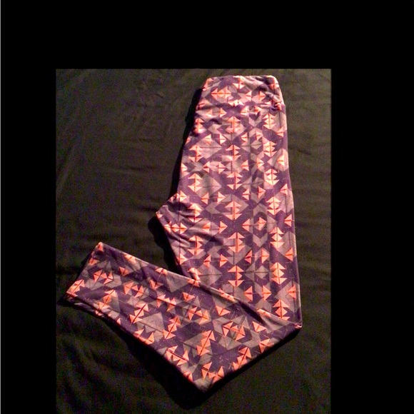 Lula roe leggings - Picture 6 of 7